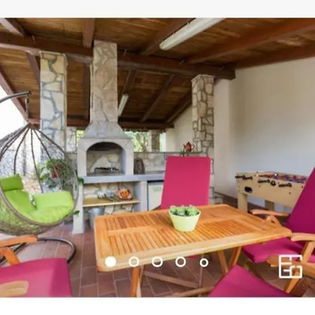 Lily Apartment Pula